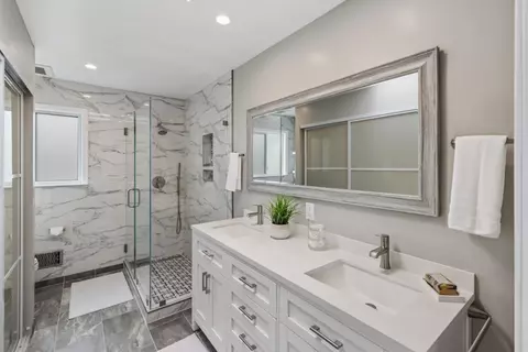 Bath - 3035 Ribera Rd, Carmel, CA 93923 photo 1 of 2