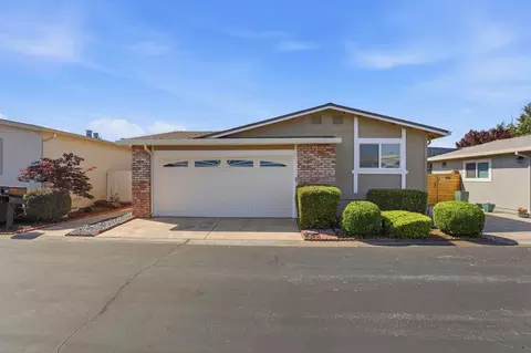 247 Harvest Ln 247, Morgan Hill, CA 95037