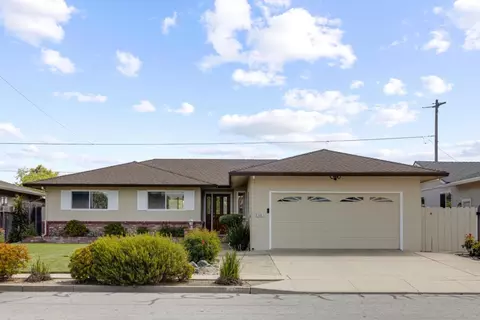 1201 San Angelo Dr, Salinas, CA 93901