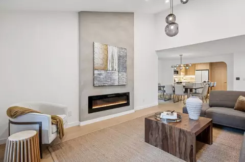 142 Mission Dr, East Palo Alto, CA 94303