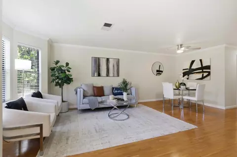 979 La Mesa Ter #D, Sunnyvale, CA 94086