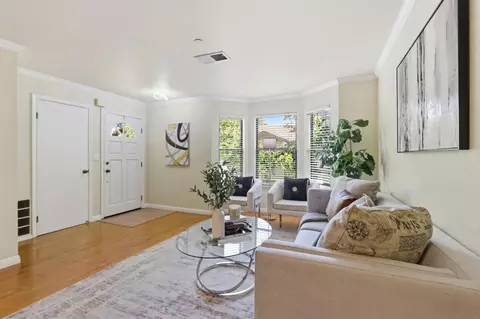 Entry Way - 979 La Mesa Ter #D, Sunnyvale, CA 94086 photo 1 of 1