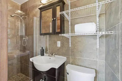 Bath - 78 Lapham Way, San Francisco, CA 94112 photo 1 of 3