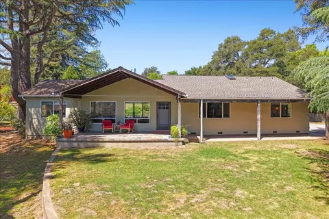 11 Eureka Canyon Rd, Corralitos, CA 95076