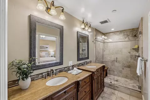 Bath - 668 Alice St, Monterey, CA 93940 photo 1 of 3