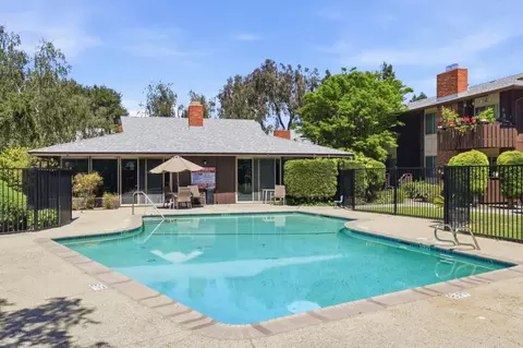 Exterior - 100 E Middlefield Rd 3b, Mountain View, CA 94043 photo 11 of 11