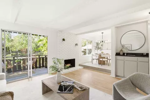 100 E Middlefield Rd 3b, Mountain View, CA 94043