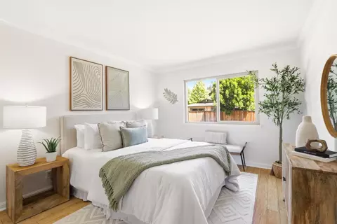 Bedroom - 100 E Middlefield Rd 3b, Mountain View, CA 94043 photo 1 of 3