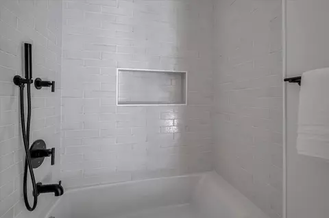 Bath - 105 Darlington, Soquel, CA 95073 photo 5 of 5
