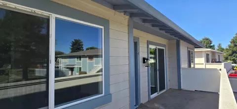 Exterior - 1797 Cherokee Dr 4, Salinas, CA 93906 photo 4 of 4