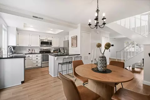 Dining - 199 Shelley Ave, Campbell, CA 95008 photo 5 of 6