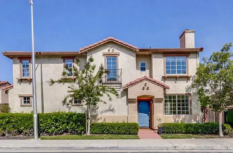 2153 Esperanca Ave, Santa Clara, CA 95054