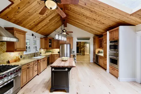Kitchen - 295 Jims Rd, Ben Lomond, CA 95005 photo 13 of 14