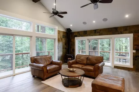 Living - 295 Jims Rd, Ben Lomond, CA 95005 photo 4 of 5