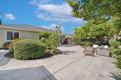 1767 Pomeroy Ave, Santa Clara, CA 95051