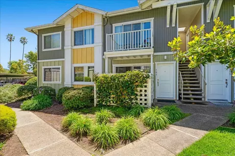 755 14th Ave 109, Santa Cruz, CA 95062