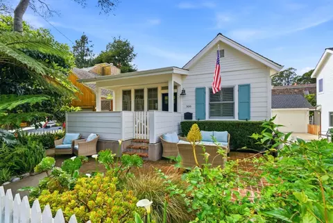 306 El Salto Dr, Capitola, CA 95010