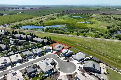 View/Area - 1549 Base Ct, Dixon, CA 95620 photo 16 of 17