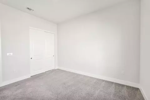 Bedroom - 1549 Base Ct, Dixon, CA 95620 photo 9 of 25