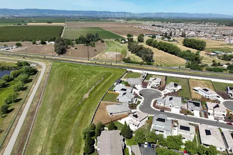 View/Area - 1549 Base Ct, Dixon, CA 95620 photo 7 of 17