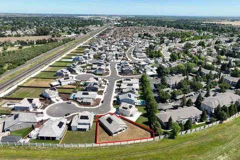 View/Area - 1549 Base Ct, Dixon, CA 95620 photo 10 of 17