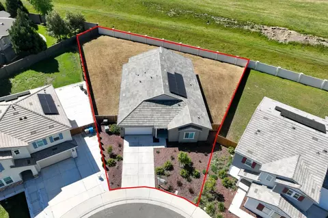 View/Area - 1549 Base Ct, Dixon, CA 95620 photo 1 of 17