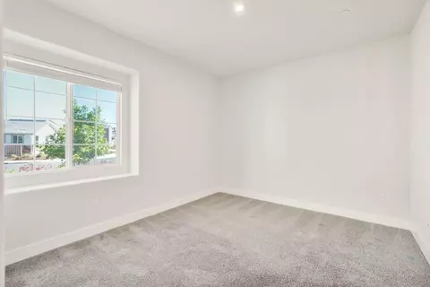 Bedroom - 1549 Base Ct, Dixon, CA 95620 photo 5 of 25