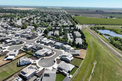 View/Area - 1549 Base Ct, Dixon, CA 95620 photo 11 of 17