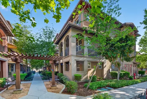 499 Calabria Pl, San Jose, CA 95128