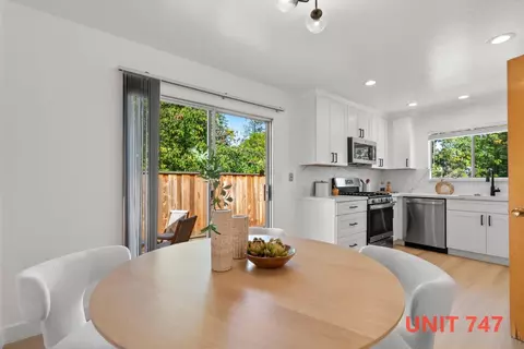 Dining - 747-749 Rainbow Dr, Mountain View, CA 94041 photo 6 of 7