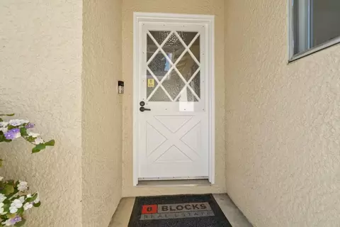 Entry Way - 747-749 Rainbow Dr, Mountain View, CA 94041 photo 1 of 2
