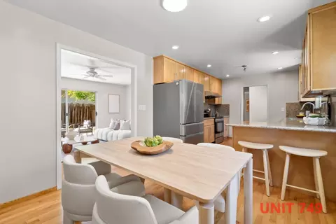 Dining - 747-749 Rainbow Dr, Mountain View, CA 94041 photo 3 of 7
