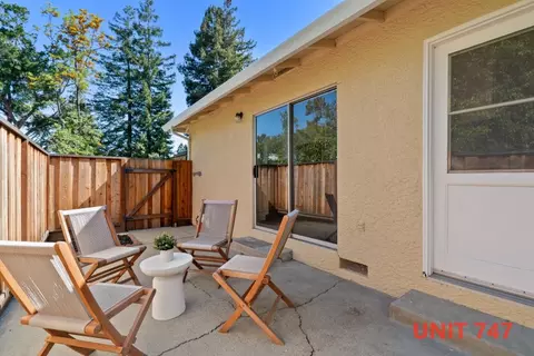Exterior - 747-749 Rainbow Dr, Mountain View, CA 94041 photo 12 of 13