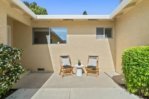 Exterior - 747-749 Rainbow Dr, Mountain View, CA 94041 photo 3 of 13