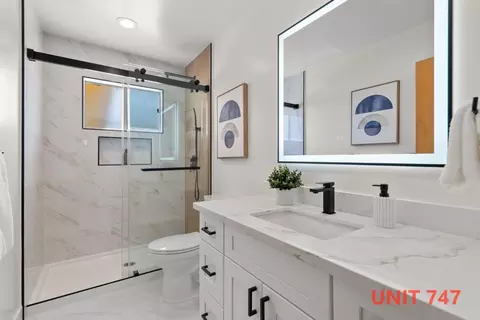 Bath - 747-749 Rainbow Dr, Mountain View, CA 94041 photo 6 of 6