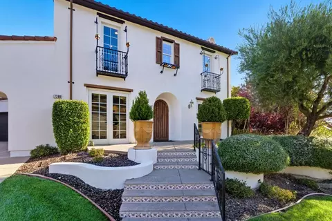 7260 Eagle Ridge Dr, Gilroy, CA 95020