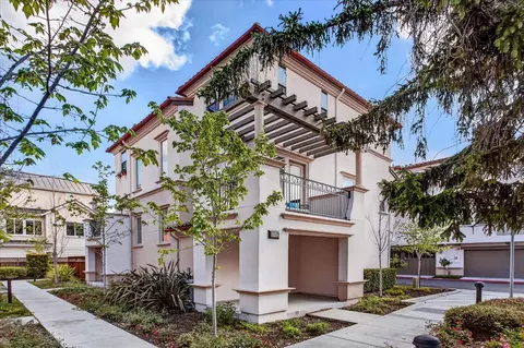 1942 San Luis Ave, Mountain View, CA 94043