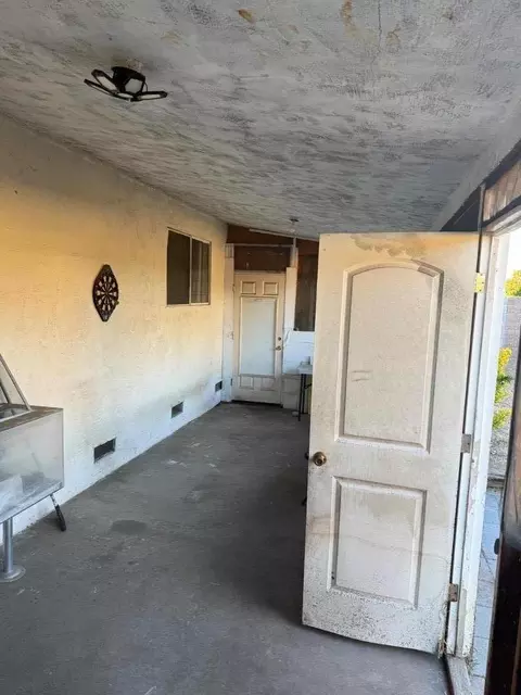 Entry Way - 1133 Topaz Dr, Manteca, CA 95336 photo 2 of 2
