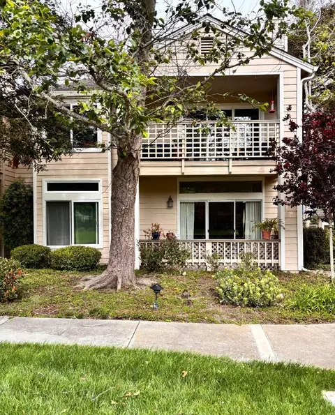 132 Amesport Lndg, Half Moon Bay, CA 94019