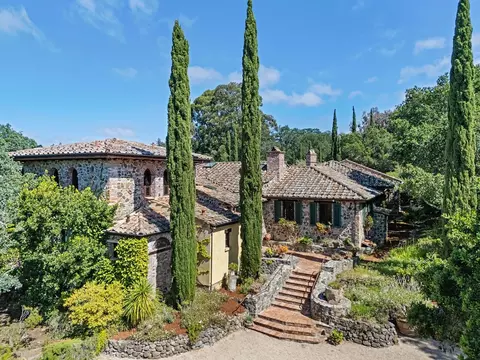 600 Moore Rd, Woodside, CA 94062