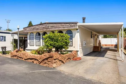 789 Green Valley Rd 11, Watsonville, CA 95076