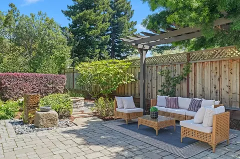 Exterior - 216 Bloomfield Rd, Burlingame, CA 94010 photo 3 of 6