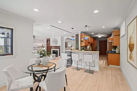 Dining - 216 Bloomfield Rd, Burlingame, CA 94010 photo 3 of 4