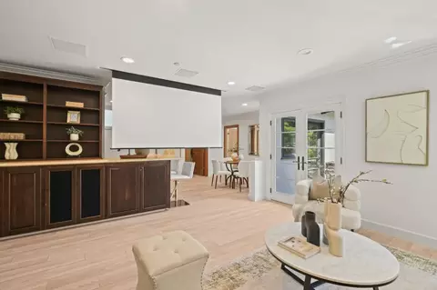 Living - 216 Bloomfield Rd, Burlingame, CA 94010 photo 3 of 3