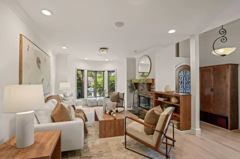 Living - 216 Bloomfield Rd, Burlingame, CA 94010 photo 1 of 3