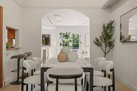 Dining - 216 Bloomfield Rd, Burlingame, CA 94010 photo 2 of 4