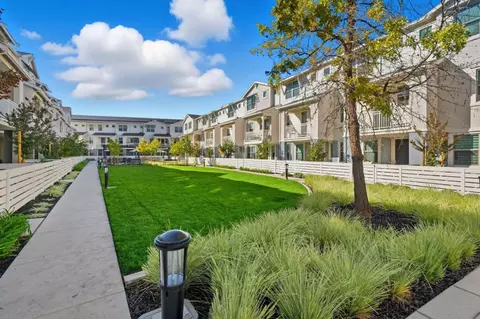 Oak Cir, Walnut Creek, CA 94597