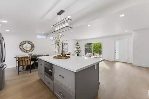 Kitchen - 236 Lassen Ave, Mountain View, CA 94043 photo 4 of 5