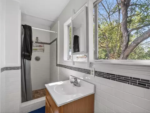Bath - 2545 Mar Vista Dr, Aptos, CA 95003 photo 1 of 4