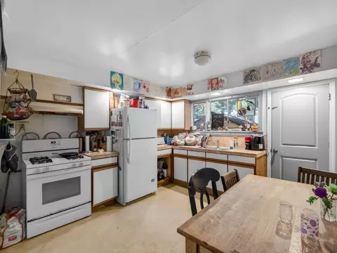 Kitchen - 2545 Mar Vista Dr, Aptos, CA 95003 photo 4 of 4